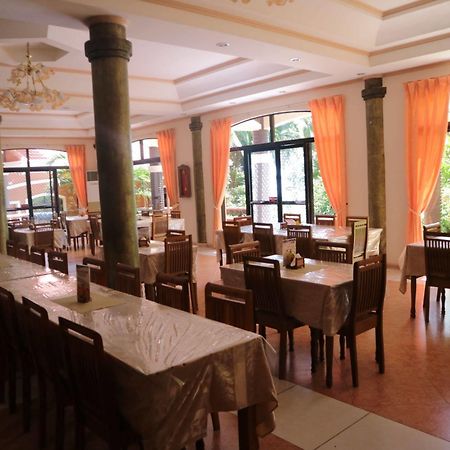 Jannah Glycel Beach House Hotel Guimaras Buitenkant foto