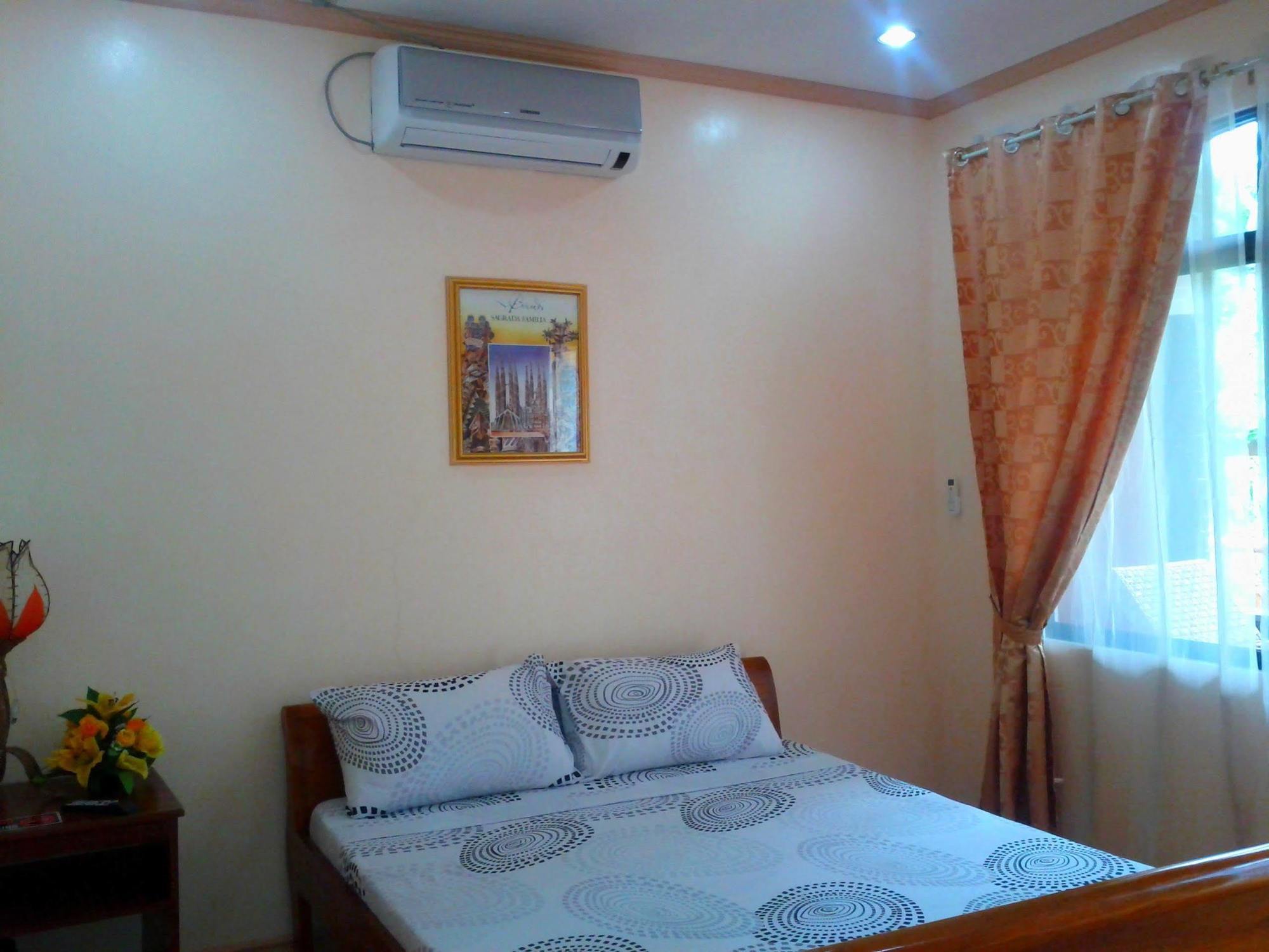 Jannah Glycel Beach House Hotel Guimaras Buitenkant foto