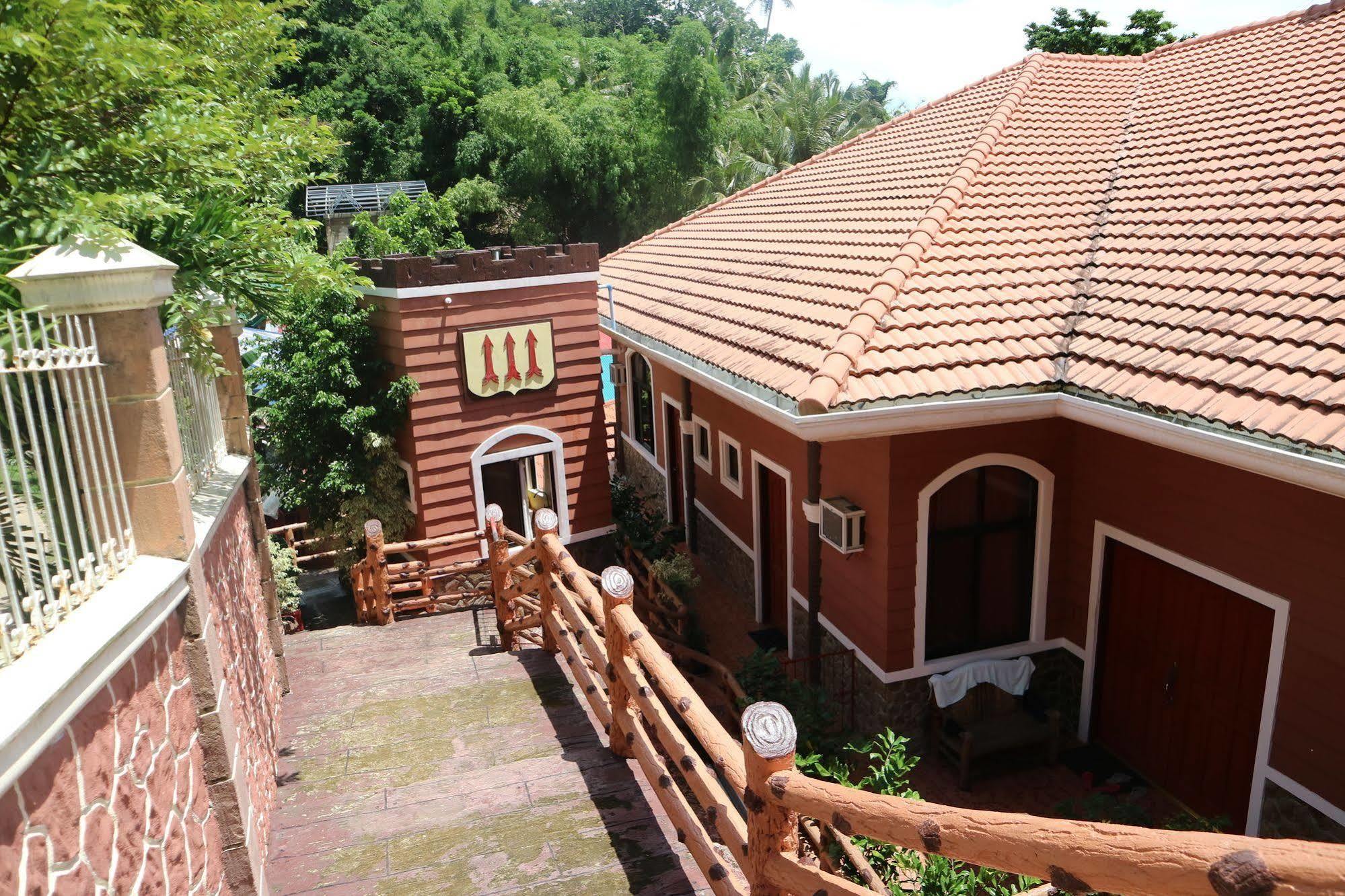 Jannah Glycel Beach House Hotel Guimaras Buitenkant foto